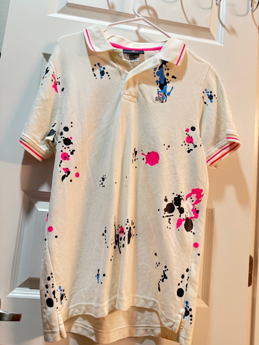Psycho Bunny Cream Polo with Pink, Black & Blue Paint-Splash Print